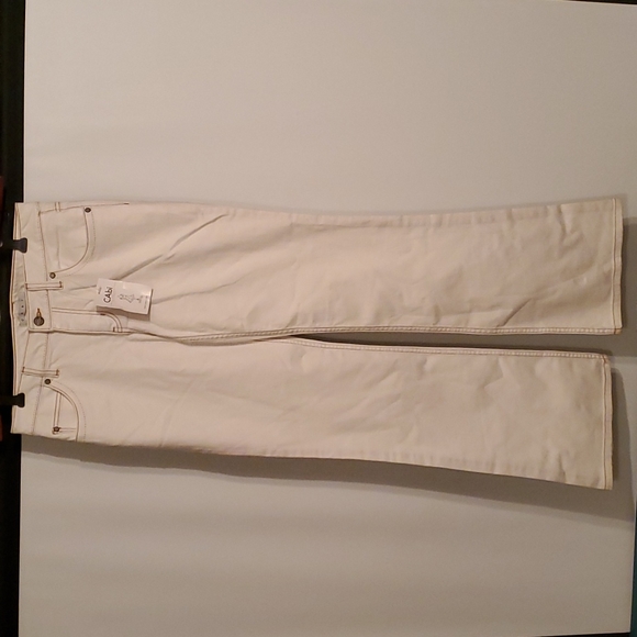 CAbi White Jeans - Picture 1 of 10